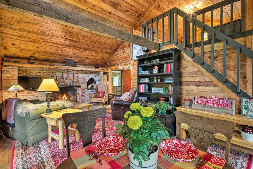 Ginny'S Cabin Spruce Pine Exterior photo